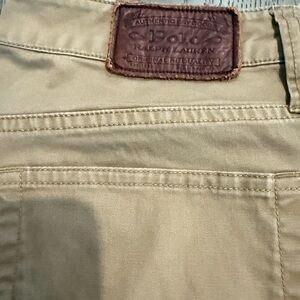Size 18 Polo pants. Lightweight, Great condition
NO smoking household